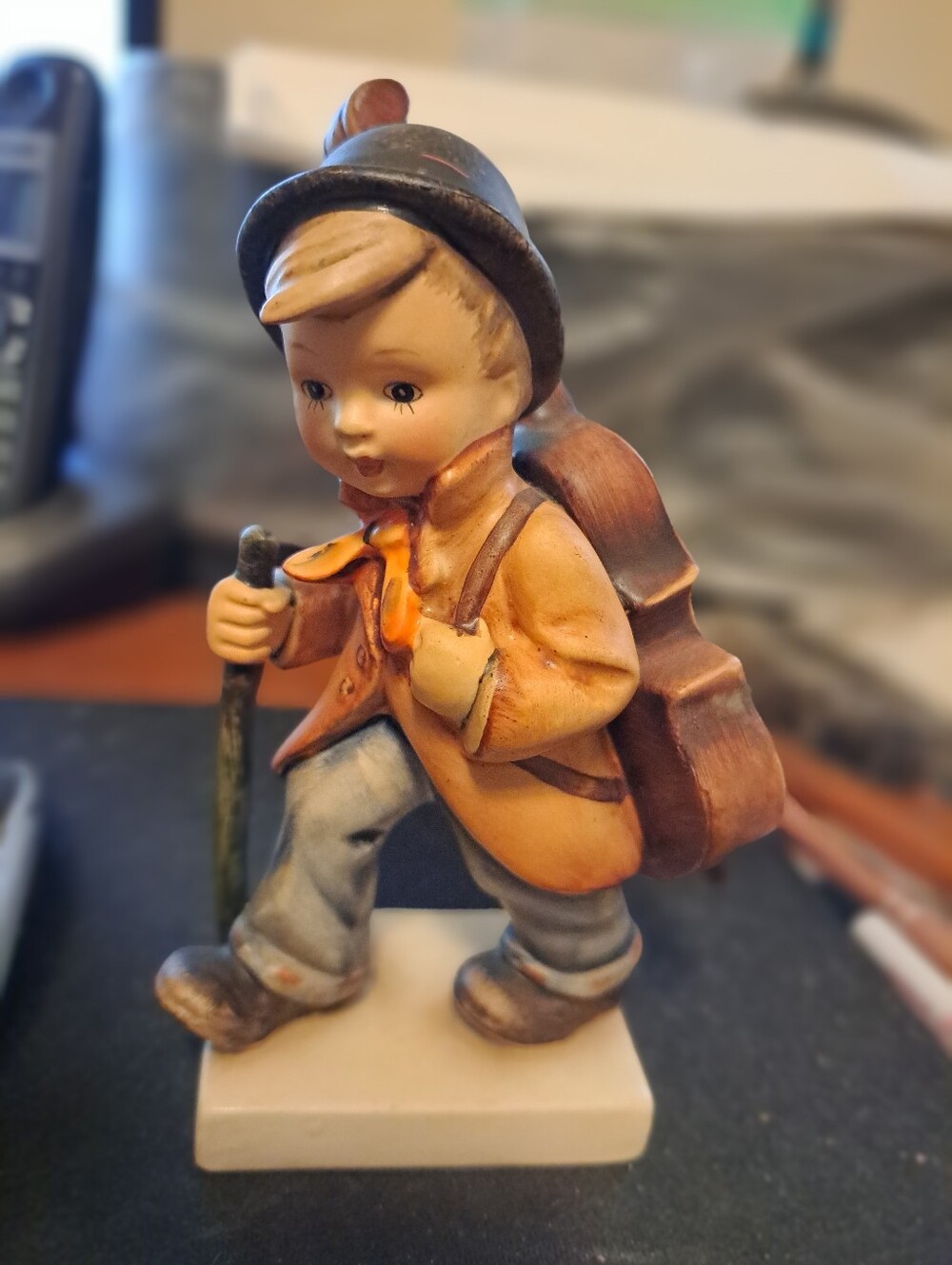 Vintage Goebel Hummel TMK 2 Little Cellist # 89/1 6" Excellent
